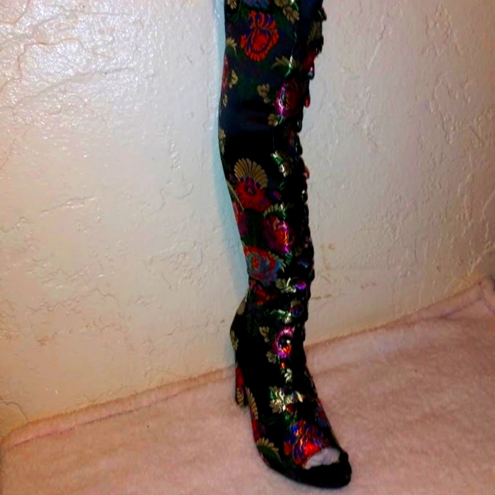 Asian Print Over the Knee Open Toed Boot